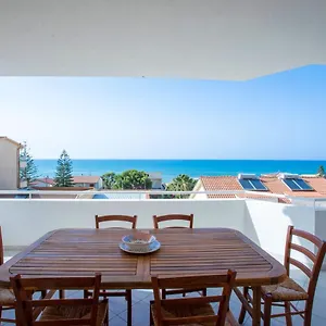  Casa vacanze Battigia Casa Vacanze-alcamo Marina Italia